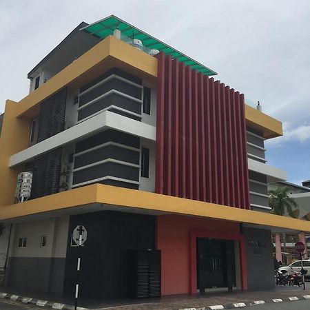 Premierz Hotel Labuan Exterior foto
