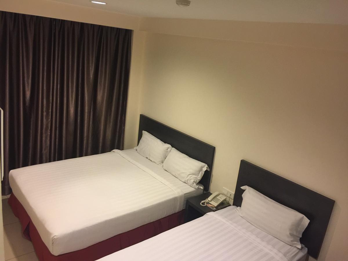 Premierz Hotel Labuan Exterior foto